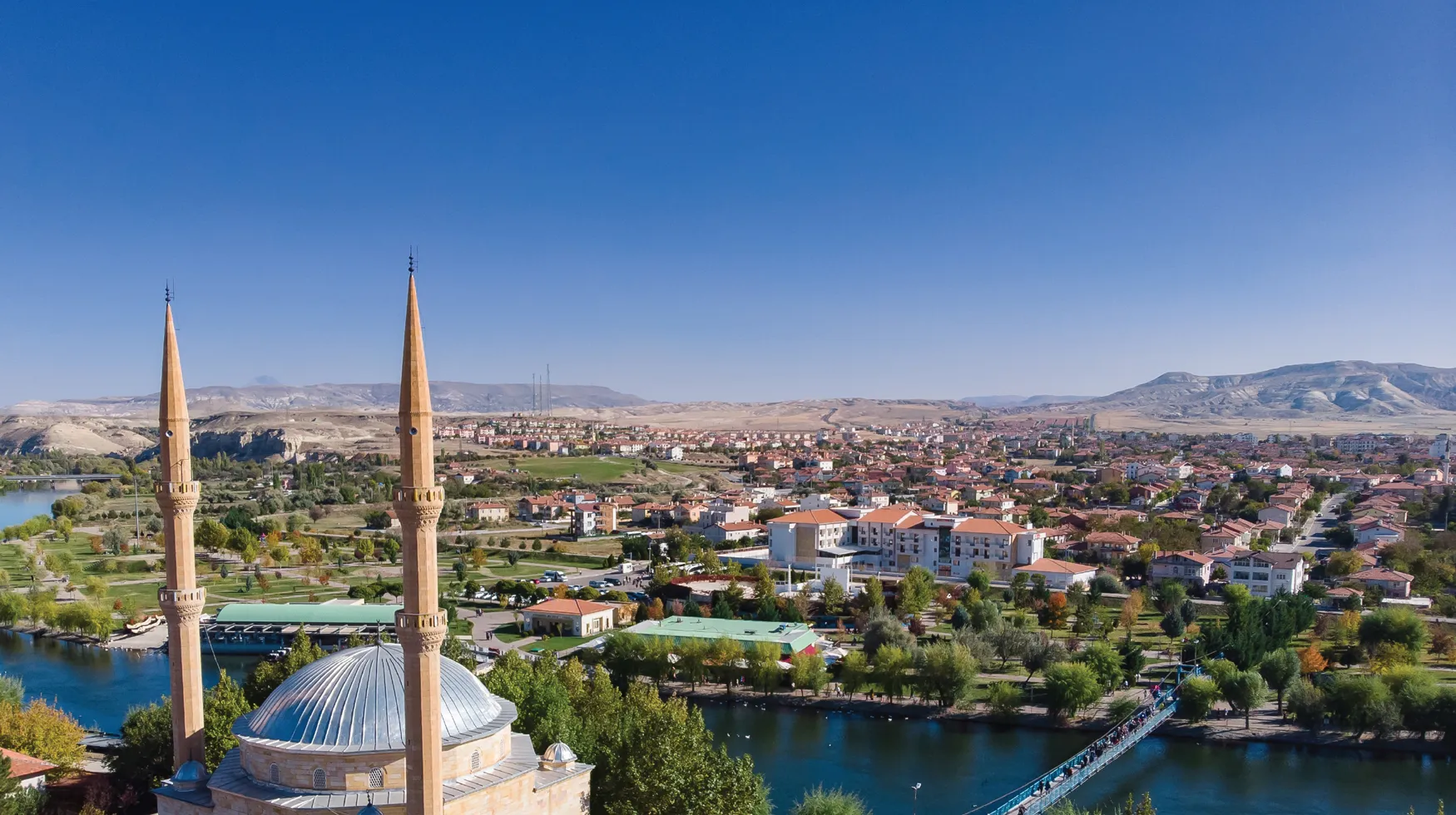 REPORTAGE_BANNER_2500x1400px_v2_TURKEY
