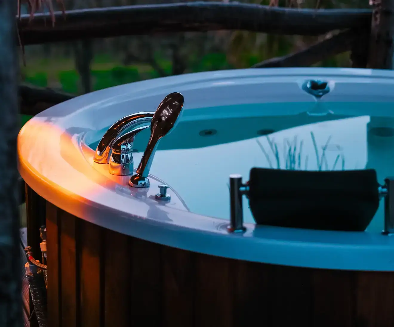 jacuzzi