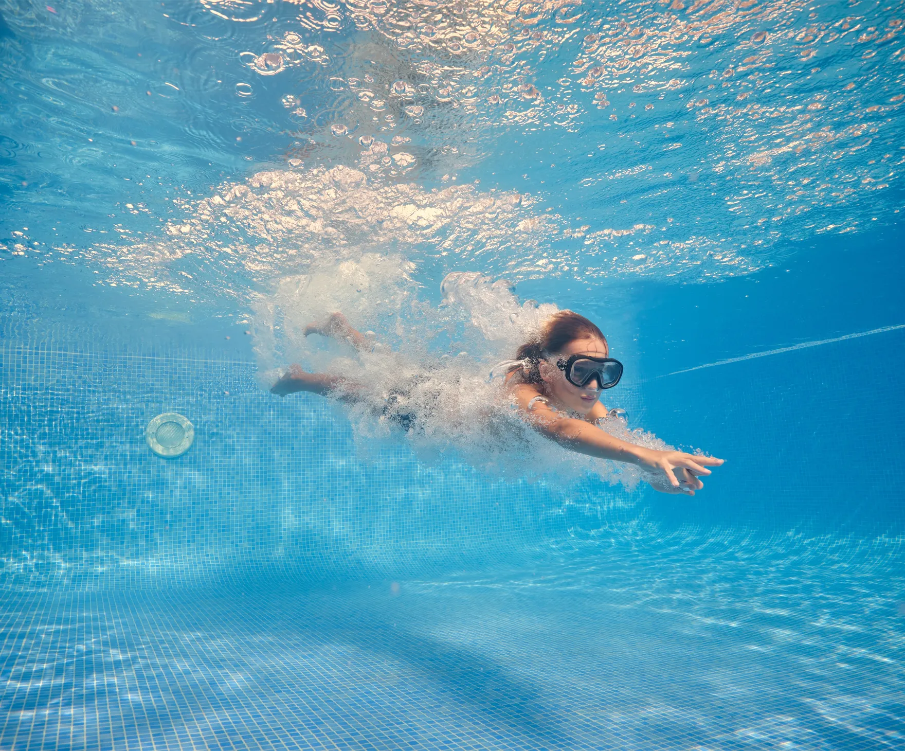 SWIMMING-POOL-B